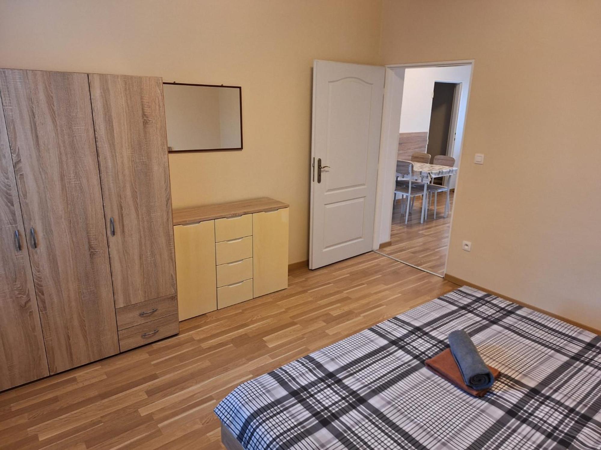 Star Apartments Piest'any Eksteriør billede